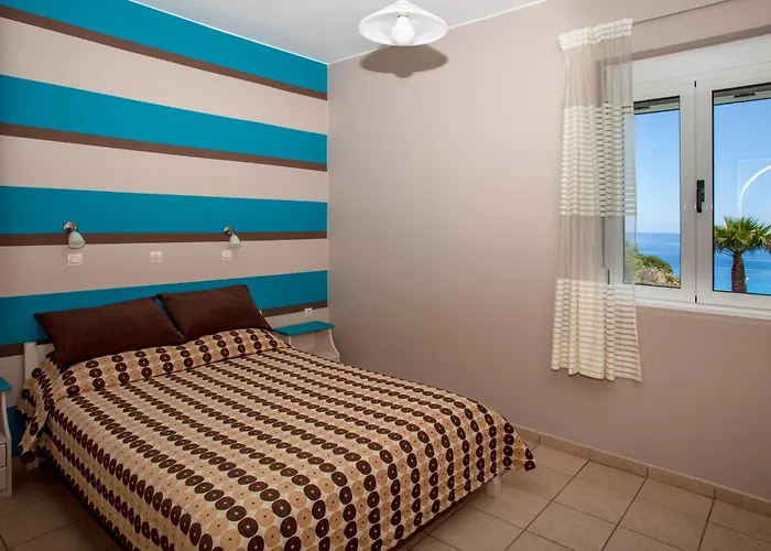 Nostalgia Apartments